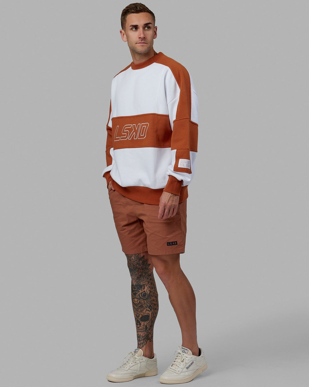 Man wearing Unisex Slam Sweater Oversize - White-Orange