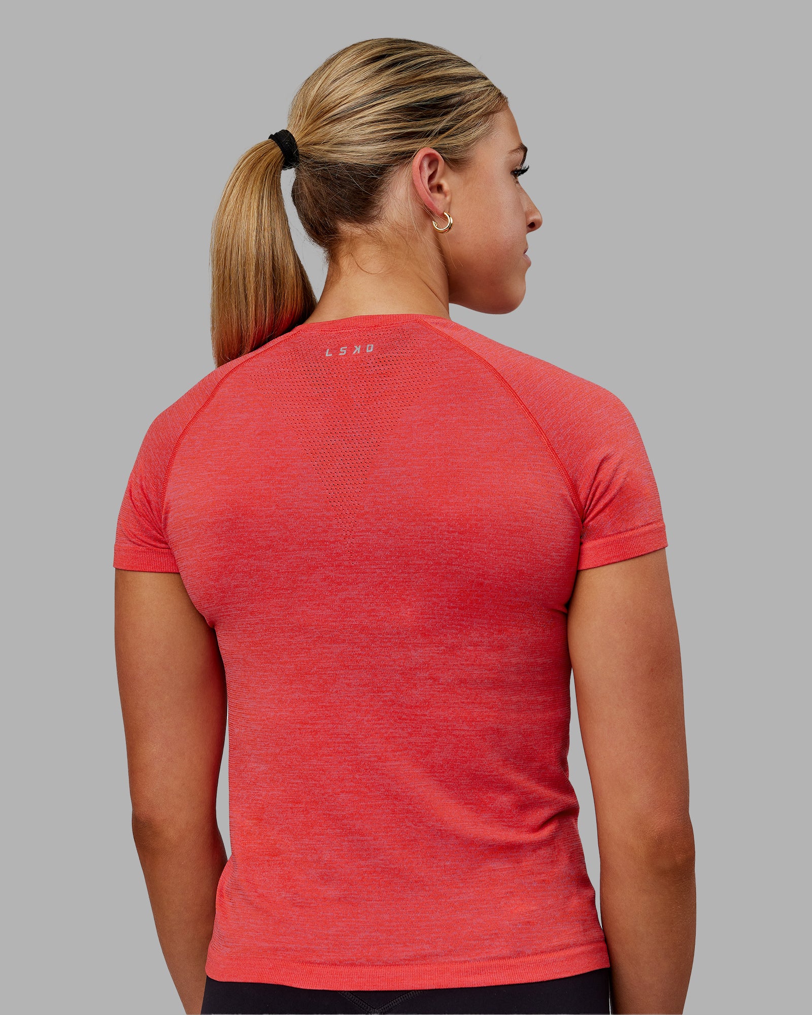 Womens AeroFLX+ Seamless Tee - Fuchsia Pink-Grenadine | LSKD