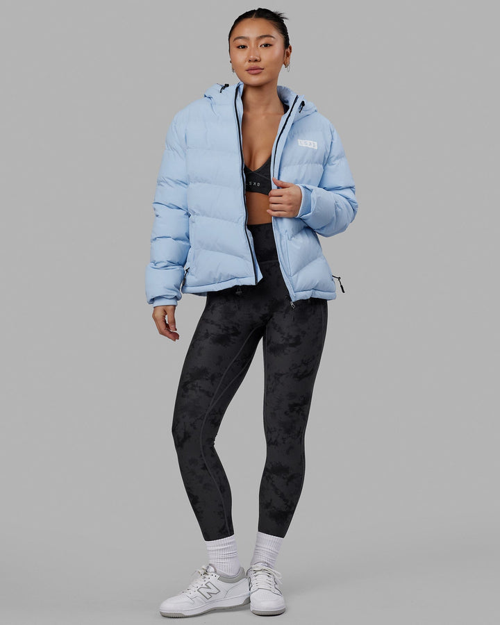 Woman wearing Roasted Puffer Jacket 23 - Windsurfer