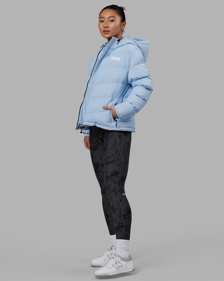 Woman wearing Roasted Puffer Jacket 23 - Windsurfer