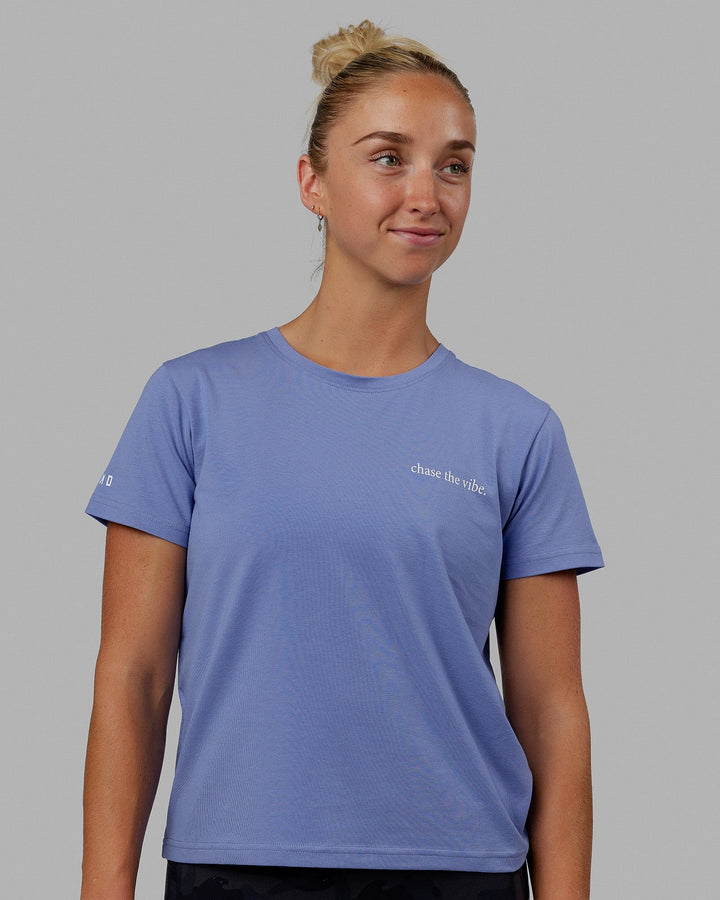 Woman wearing Taylor Tee - Cornflower Blue