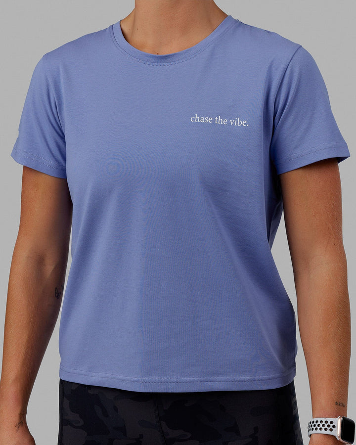 Woman wearing Taylor Tee - Cornflower Blue