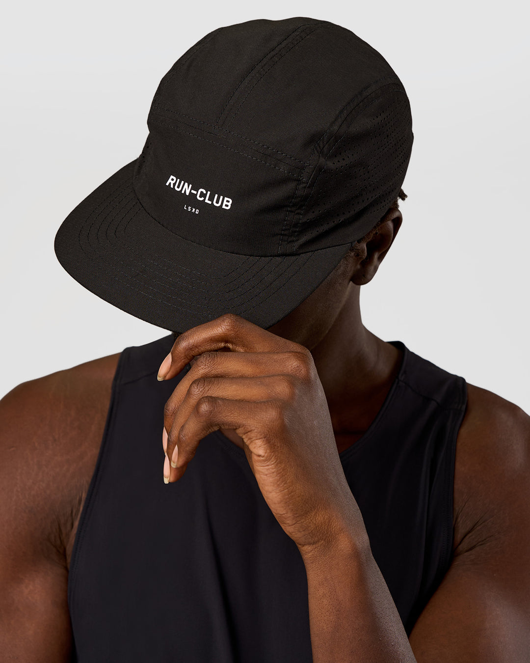 Man wearing Run Club 2.0 Cap - Black - view 1