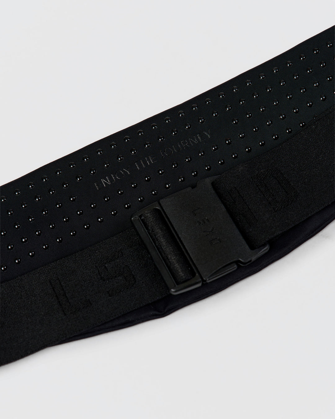 Woman wearing Pace Run Belt - Black-Reflective - view 8