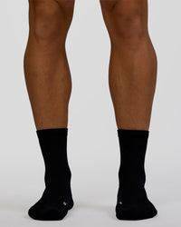 Race Fast Performance Quarter Socks - Black-Reflective