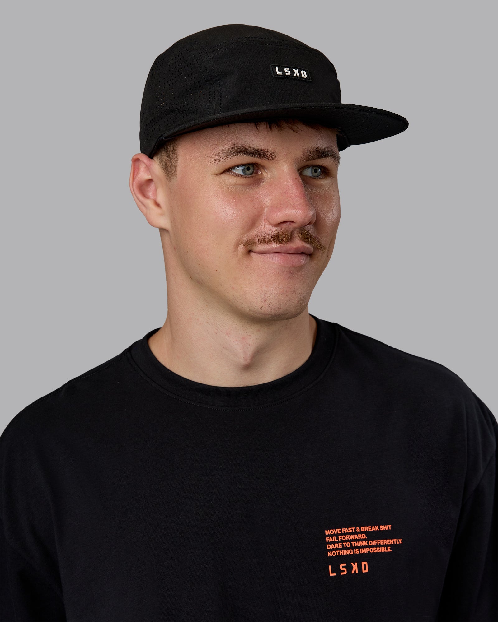 Run Club 2.0 Cap - Black-White