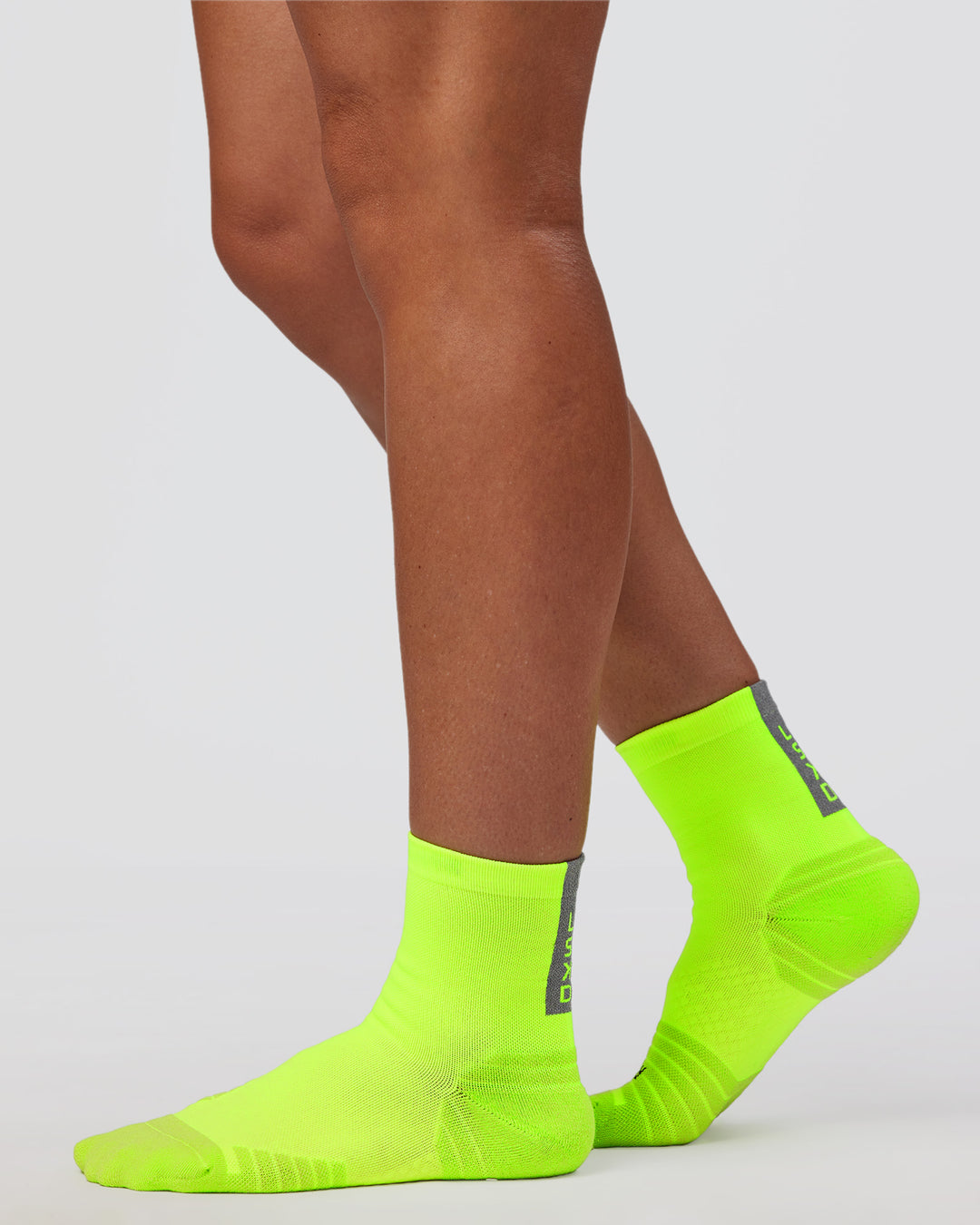 Run Club Performance Quarter Socks - Lime Glo