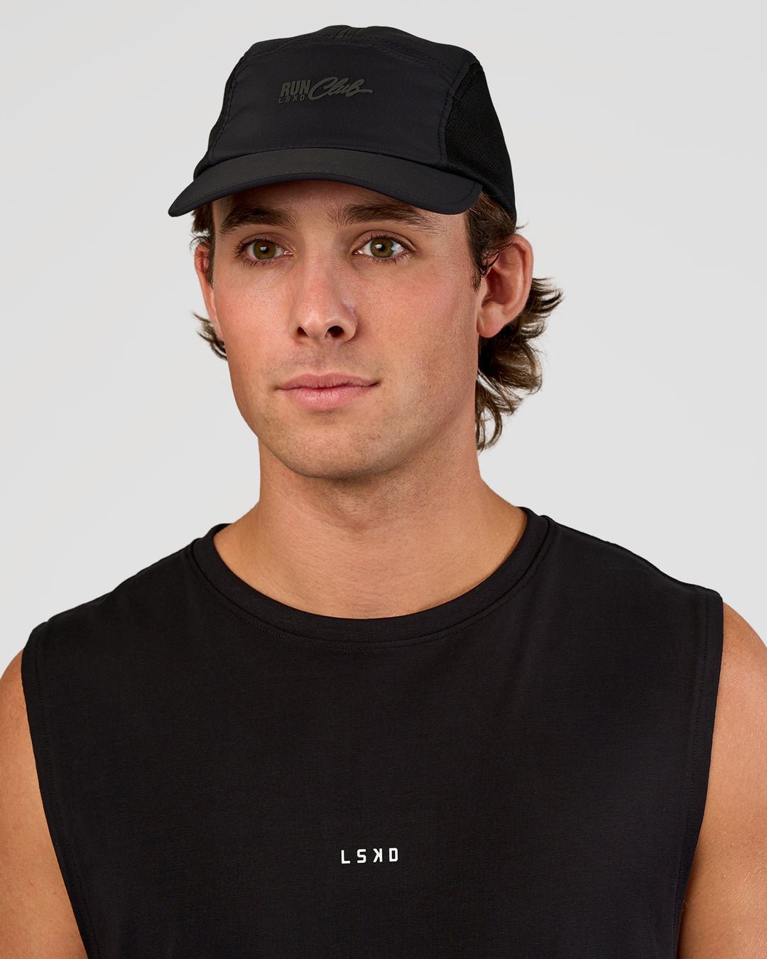 Run Club Script Cap - Black-Reflective