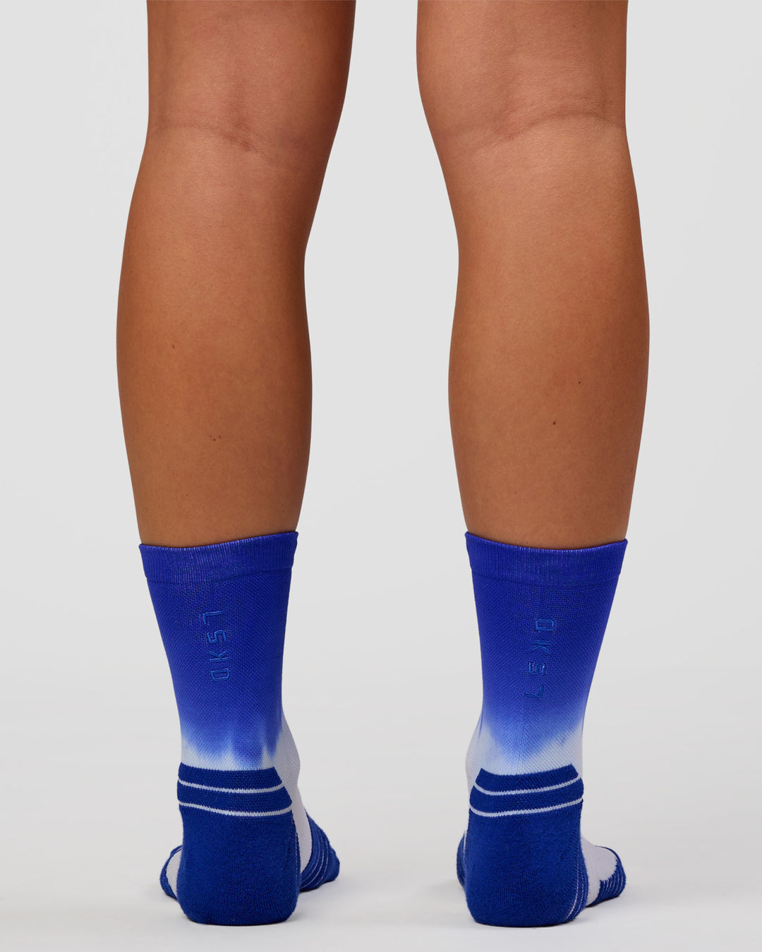 Run Performance Quarter Socks - White-Electric Indigo Ombre