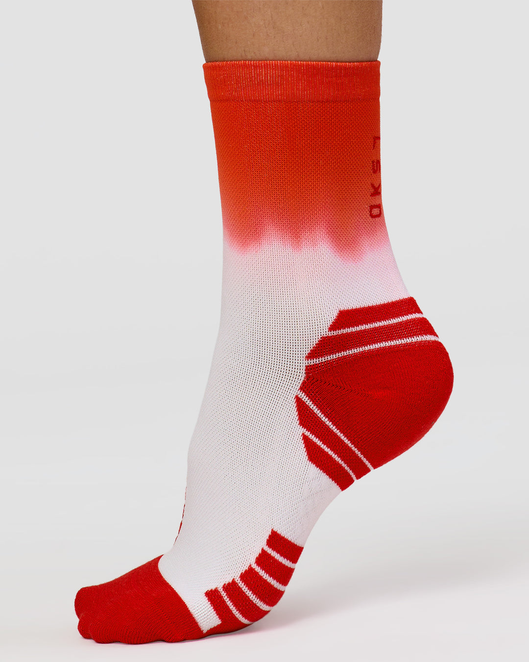 Run Performance Quarter Socks - White-Flame Ombre