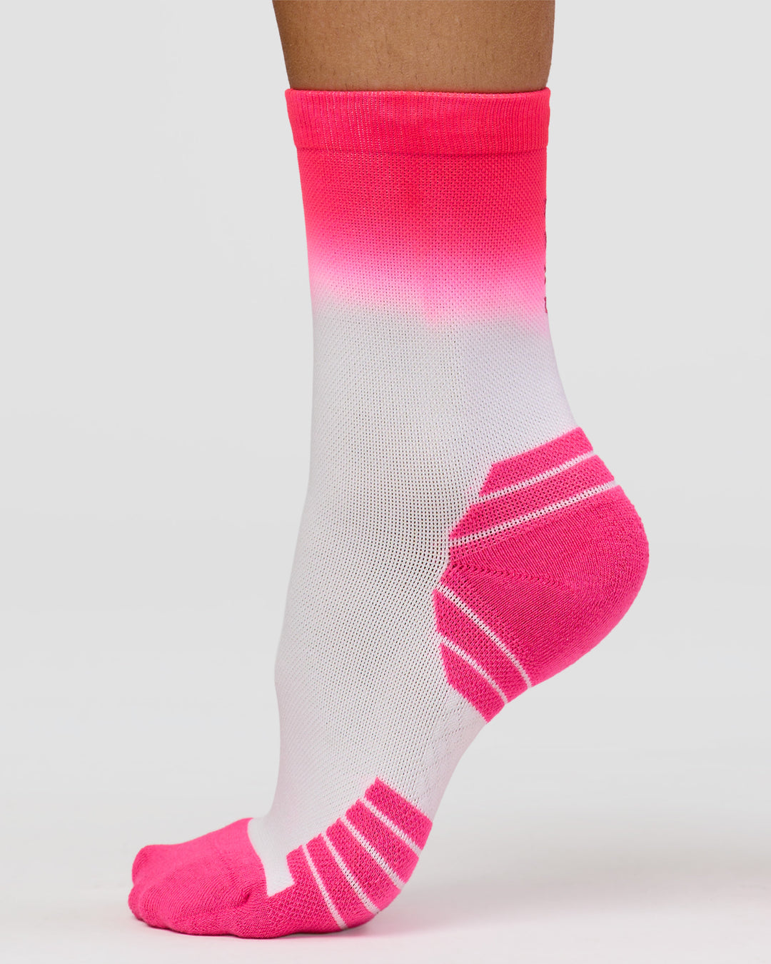 Run Performance Quarter Socks - White-Pink Ombre