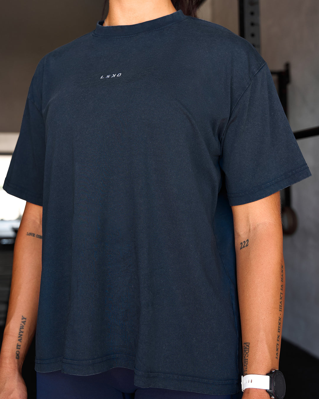 Woman wearing Go-To FLXCotton Oversized Tee - Future Navy Washed | Model:Chyna | Size:S