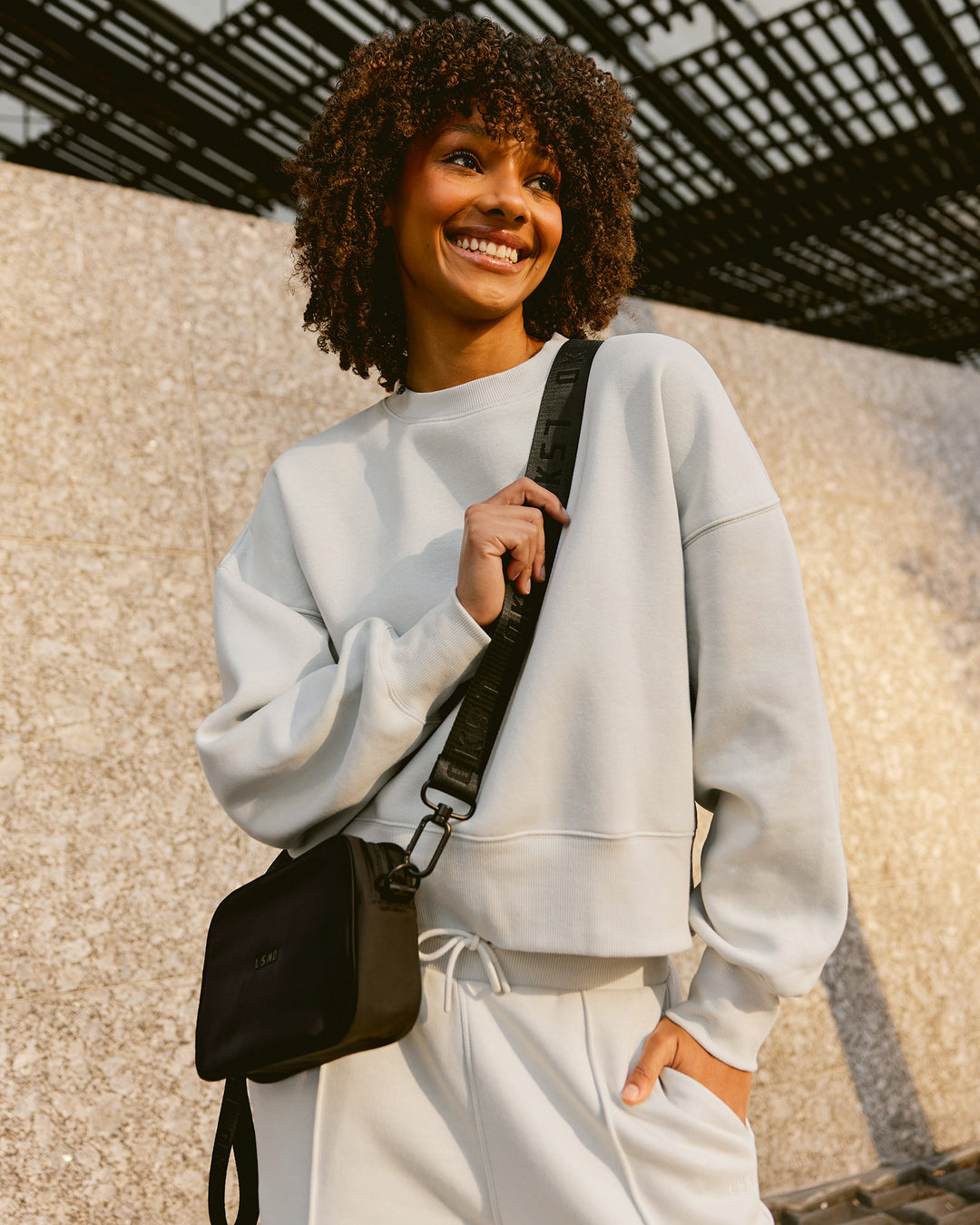 Woman wearing MVP Oversized Sweater - Digital Mist | Model:Tomi | Size:S