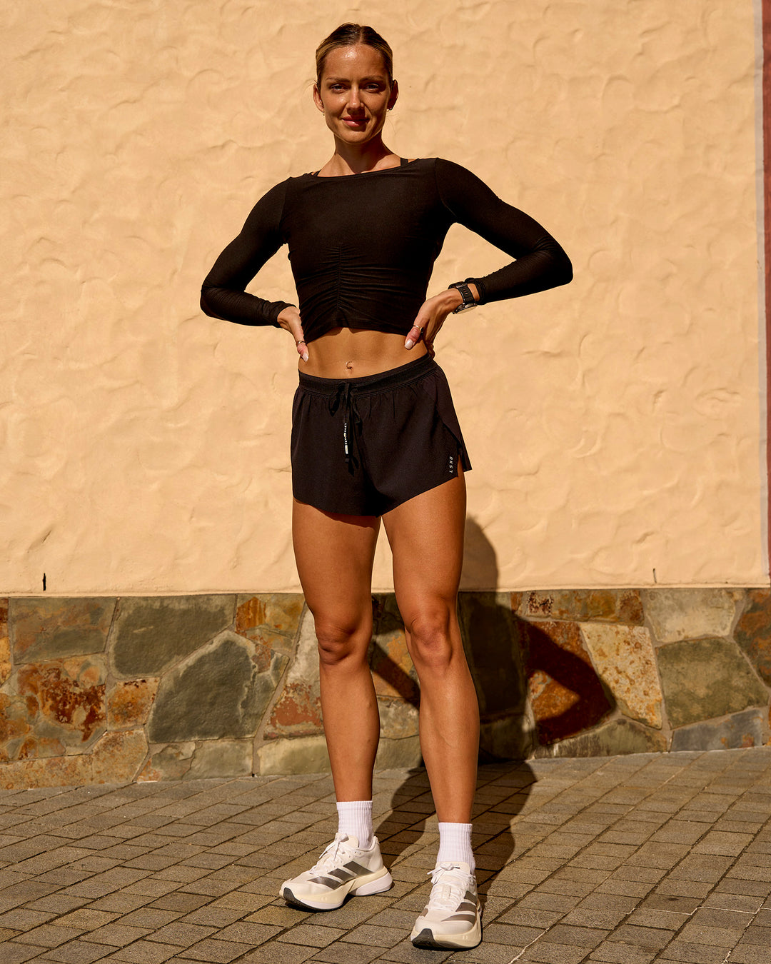 Woman wearing Scrunch Long Sleeve Tee - Black | Model:Lauren | Size:S
