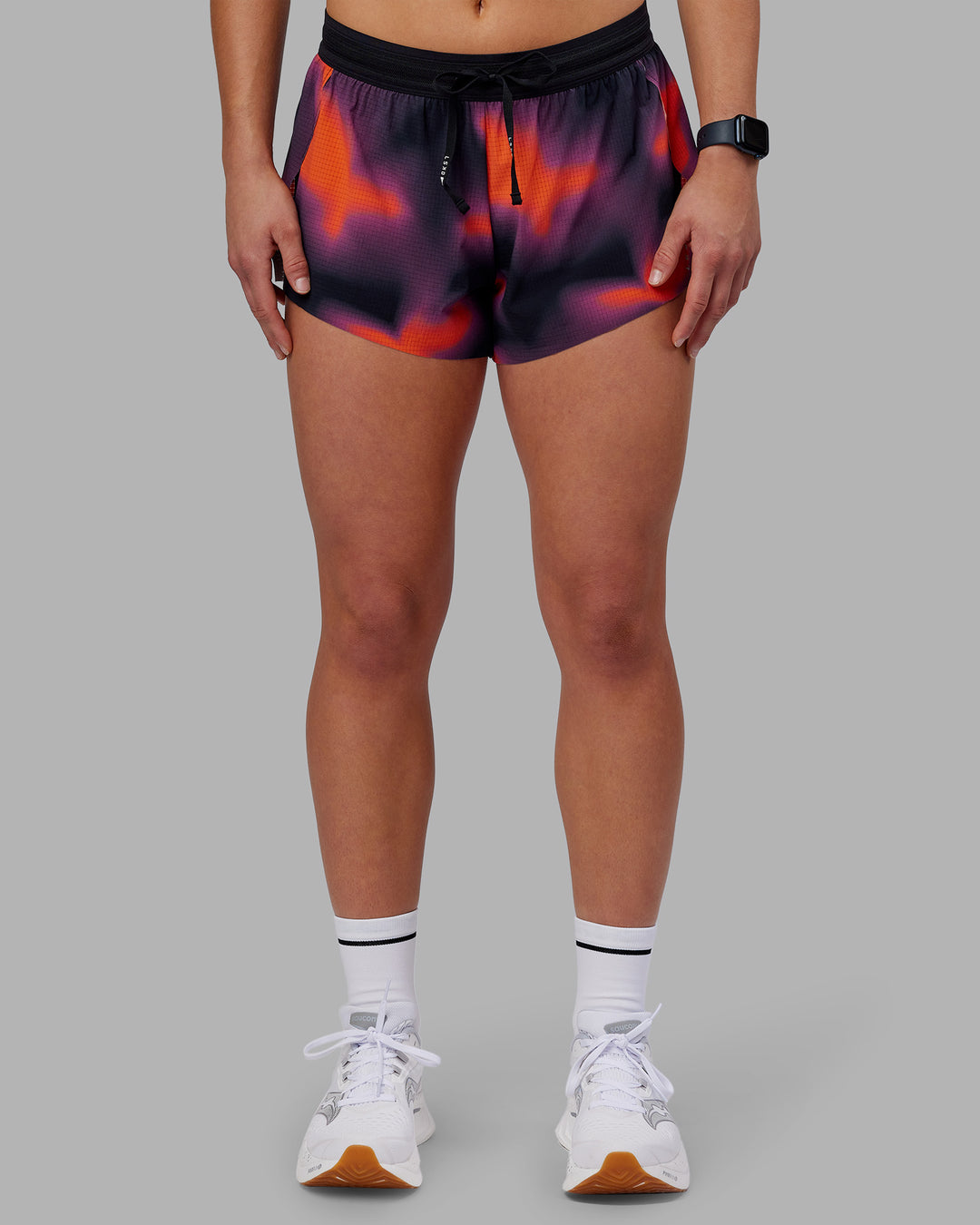 Woman wearing Accelerate 3&quot; Running Short - Inferno Print | Model:Keisha| Size:S