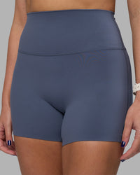 Woman wearing Elixir Ultra High-Rise 4" Short - Night Shadow | Model:Phoebe | Size:S