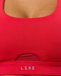 Woman wearing Fast Track Sports Bra Scarlet | Model:Bianca | Size:S |