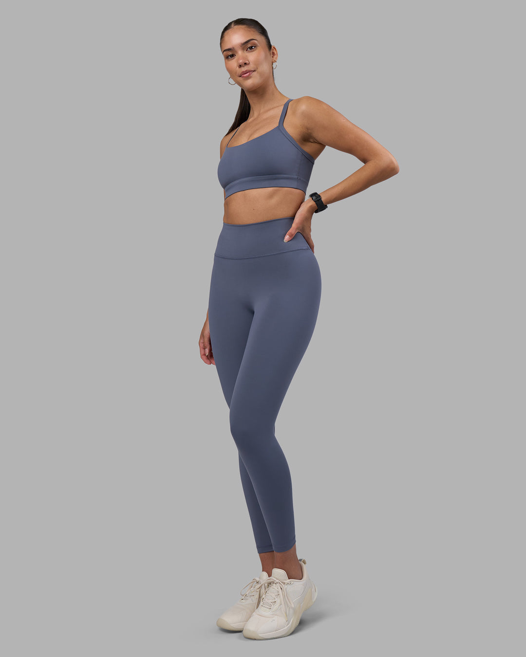 Woman wearing Fusion Ultra High-Rise 7/8 Legging - Night Shadow | Model:Rhiley | Size:S