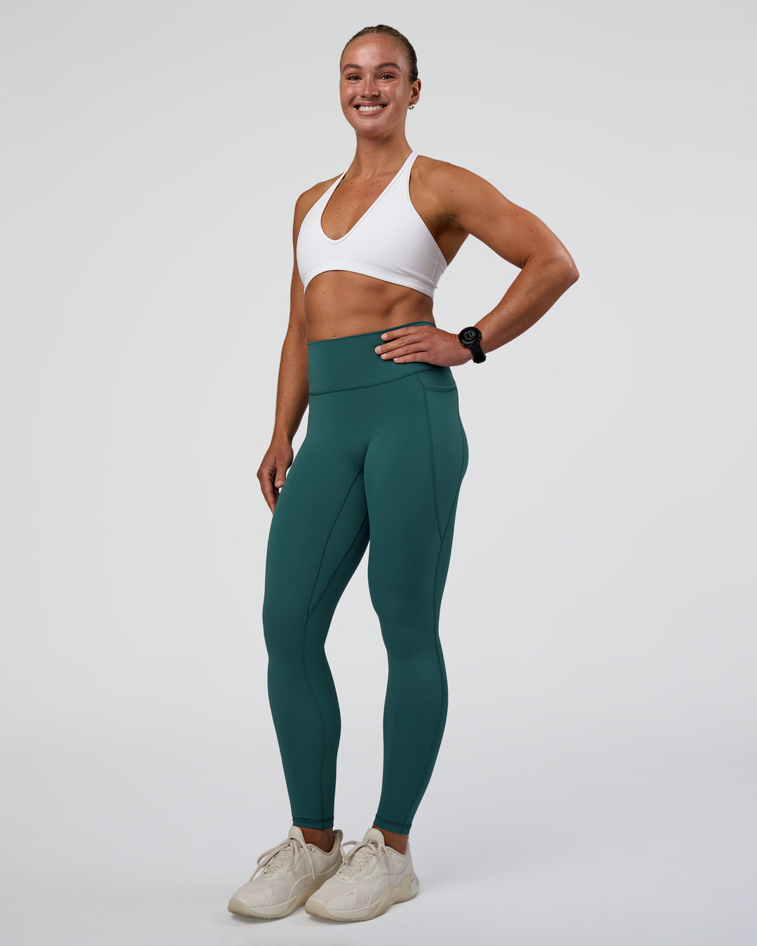 Woman wearing Fusion Ultra High-Rise Full Length Legging Pockets - Transformative Teal | Model:Sav | Size:S