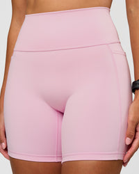 Fusion V-Contour Ultra High-Rise 6" Short Pockets - Marshmallow