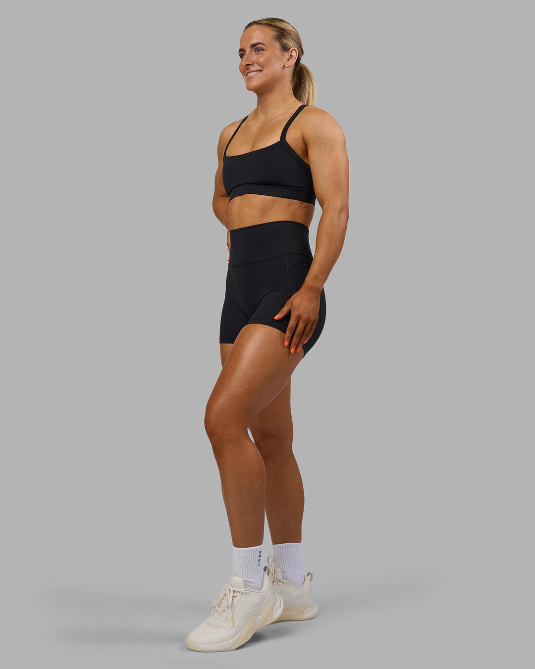 Fusion Ultra High-Rise 4&quot; Short Pockets - Black