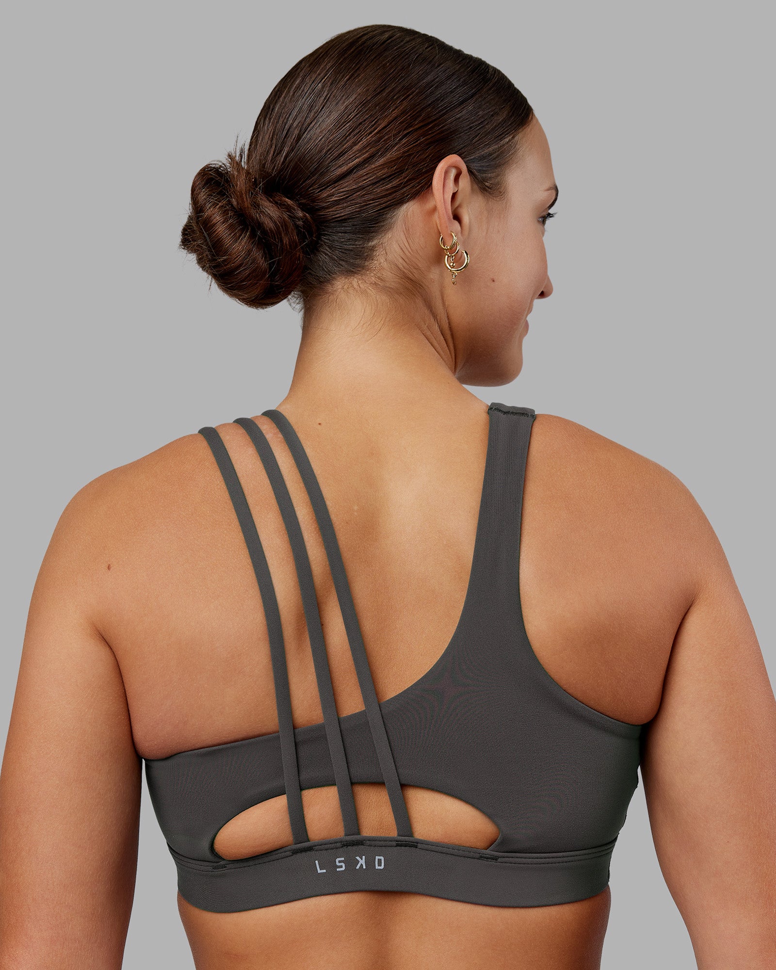 Woman wearing Galvanise Sports Bra 2.0 - Dark Storm | Model:Keisha | Size:S