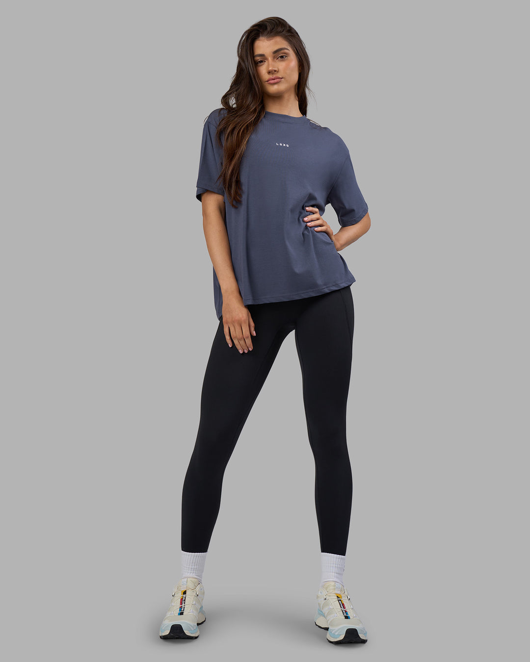 Woman wearing Go-To FLXCotton Oversized Tee - Night Shadow-White | Model:Phoebe | Size:S