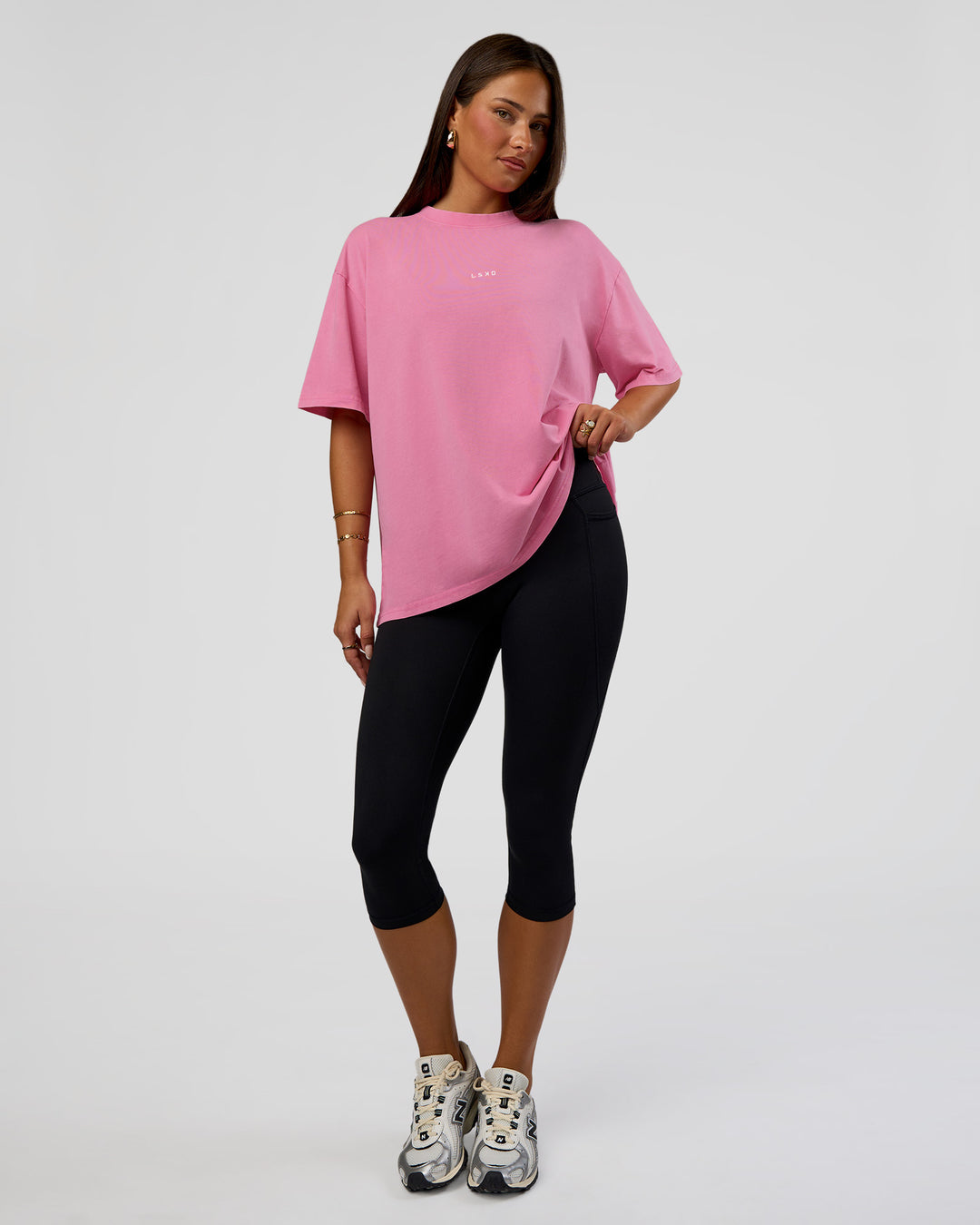 Woman wearing Go-To FLXCotton Oversized Tee - Sugar Plum Washed | Model:Bianca | Size:S