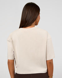 Woman wearing Go-To Heavyweight Street Tee - Clay-Cocoa Powder | Model:Bianca | Size:S