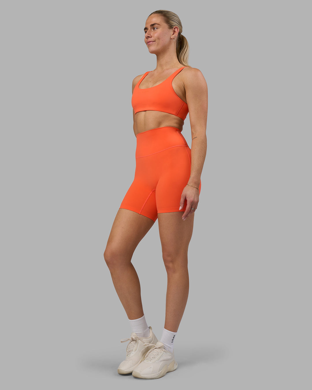 Impulse Reversible Sports Bra - Ultra Orange