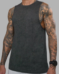 Man wearing AeroFLX+ Seamless Muscle Tank - Black Camo-Graphite | Model:Tommy | Size:S