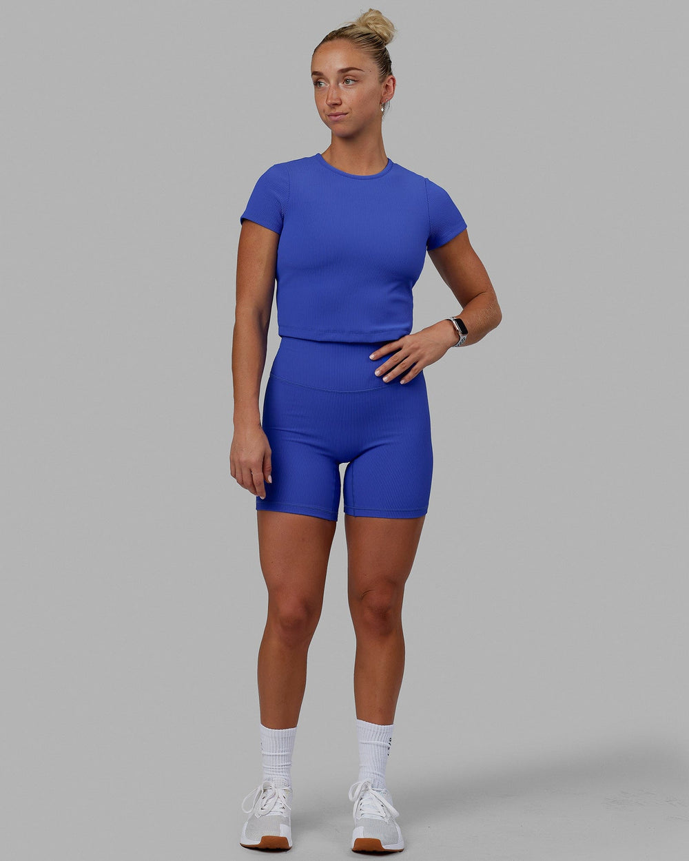 Woman wearing Momentum Ribbed Tee - Power Cobalt