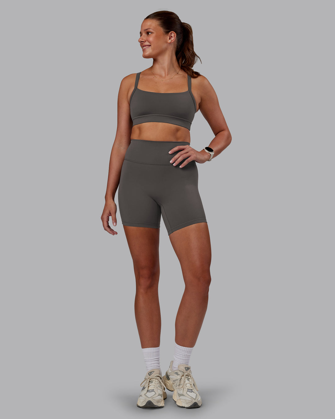 Momentum Sports Bra - Dark Storm