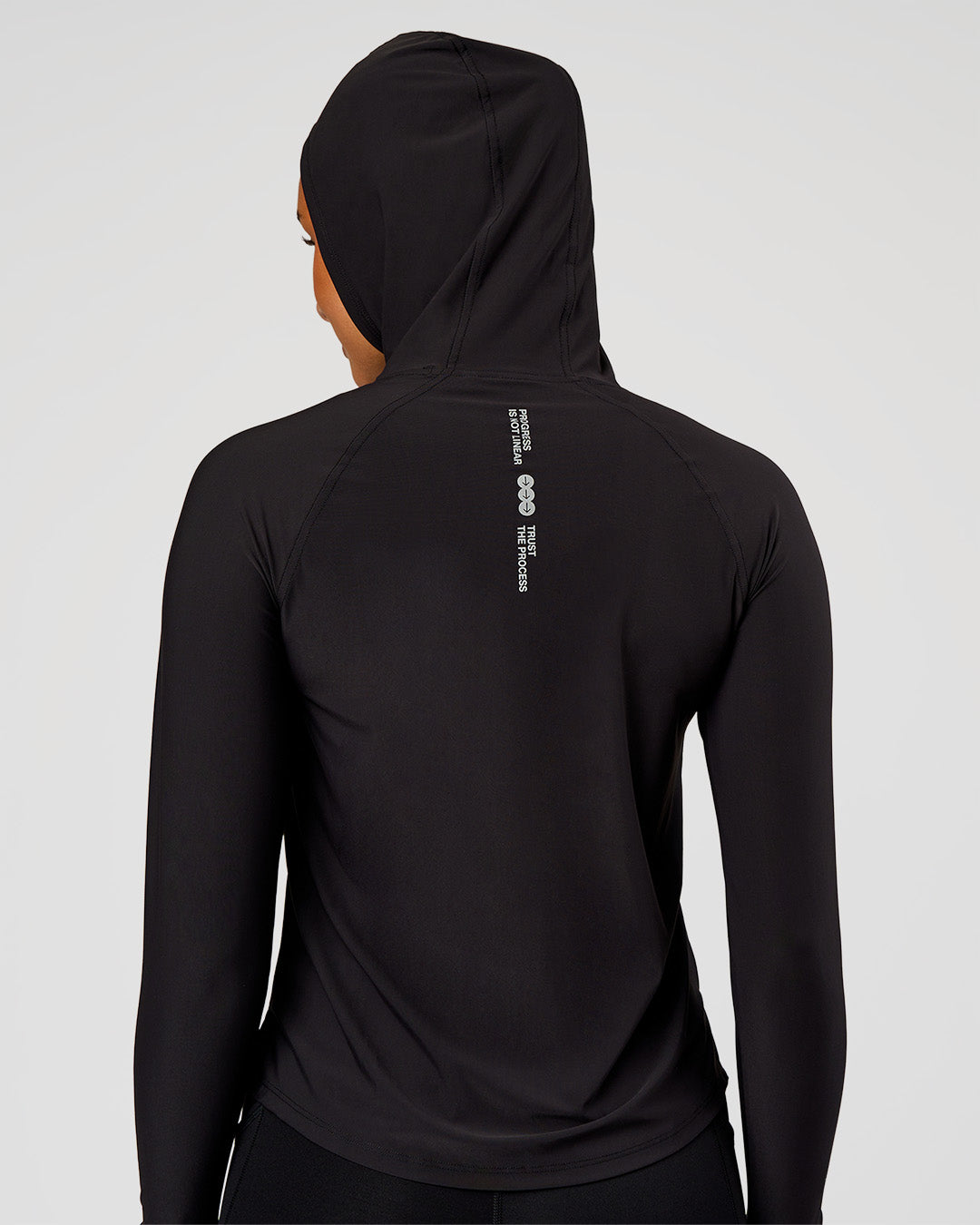 Woman wearing On the Run Long Sleeve - Black | Model:Rosie | Size:S