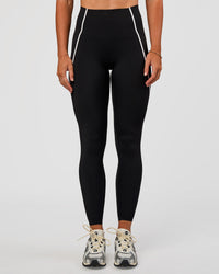 Woman wearing Power Ultra High-Rise Full Length Legging - Black | Model:Emelia | Size:S