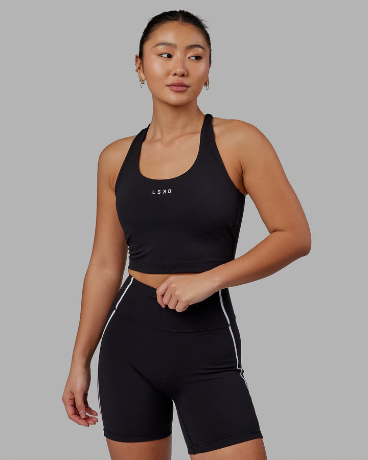 Woman wearing Pulse Active Tank - Black