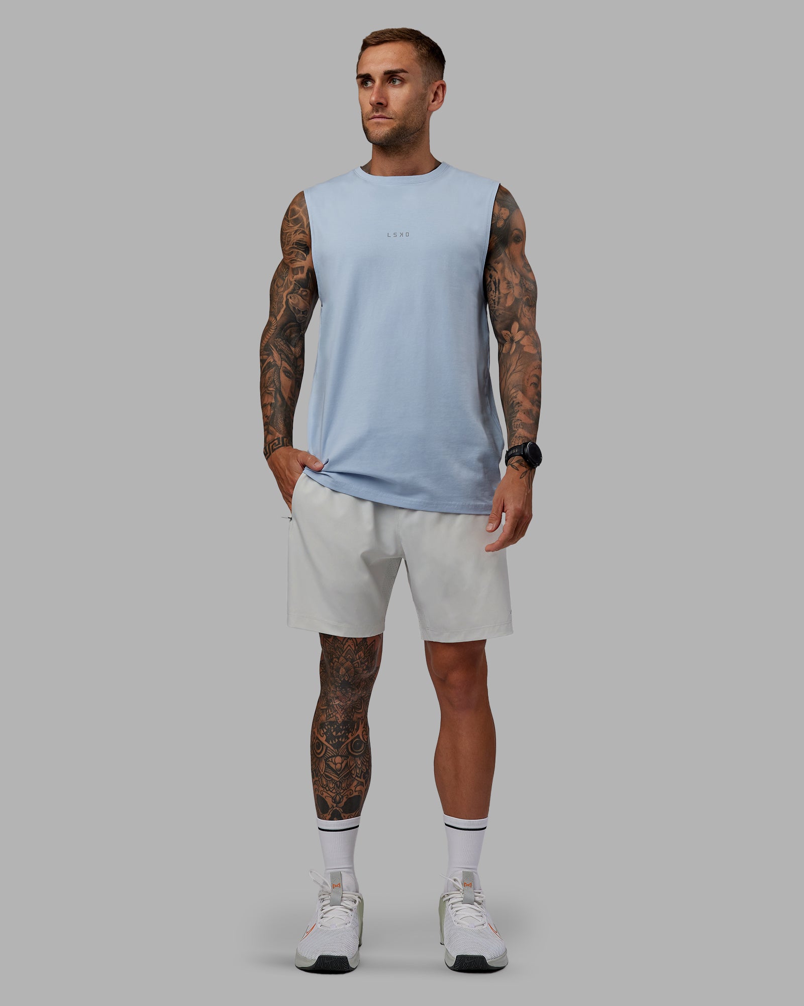Man wearing Rep 7'' Performance Short in Digital Mist | Size:S