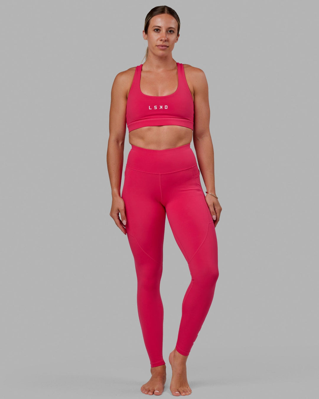 Woman wearing Rep Ultra High-Rise Tall Legging Pockets - Boysenberry | Model:Bree | Size:S