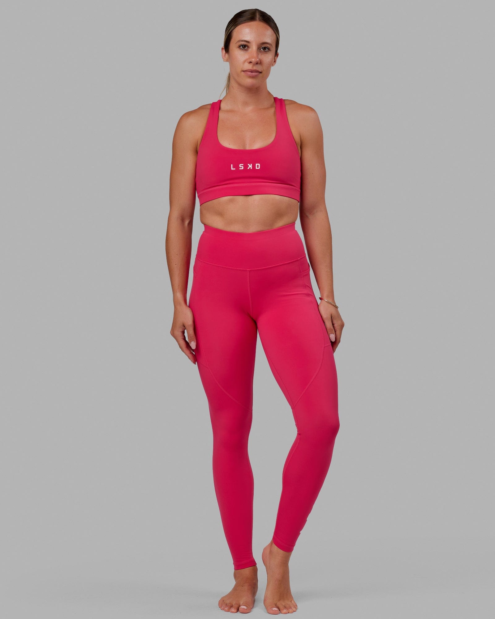Woman wearing Rep Ultra High-Rise Tall Legging Pockets - Boysenberry | Model:Bree | Size:S