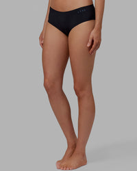 Woman wearing Seamless Brief - Black | Model:Grace | Size:S