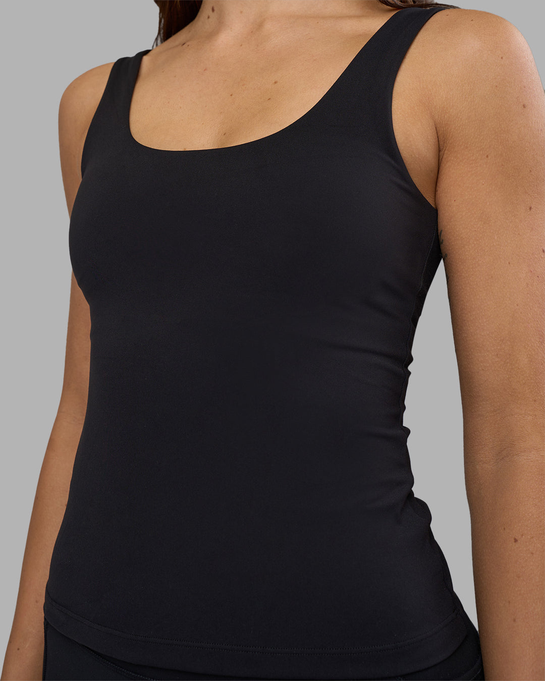 Staple Active Shelf Bra Tank Black LSKD1