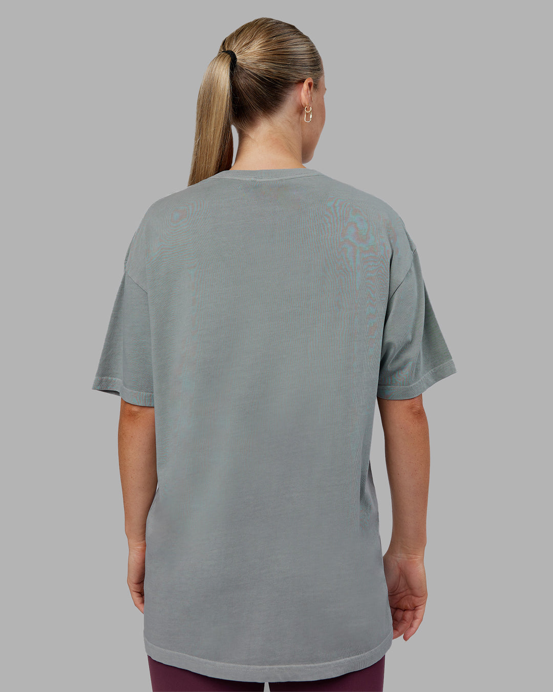 Woman wearing Stream Washed Heavyweight Oversized Tee - Washed Circular Grey | Model:Neve | Size:S