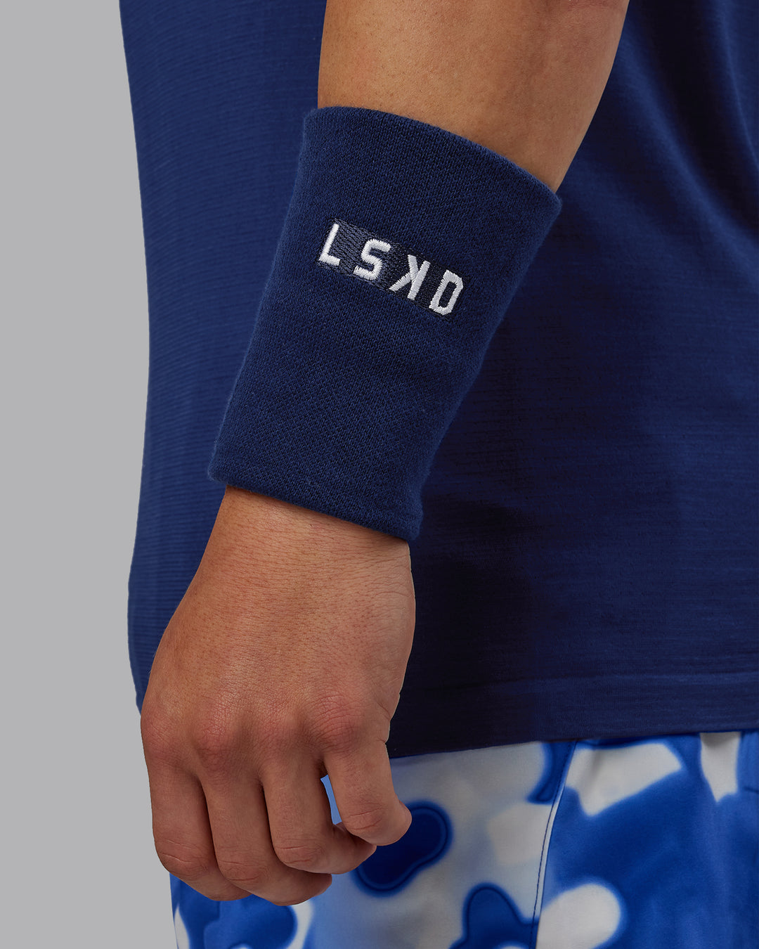 Tennis Wristband 5.5&quot; - Midnight Blue-White