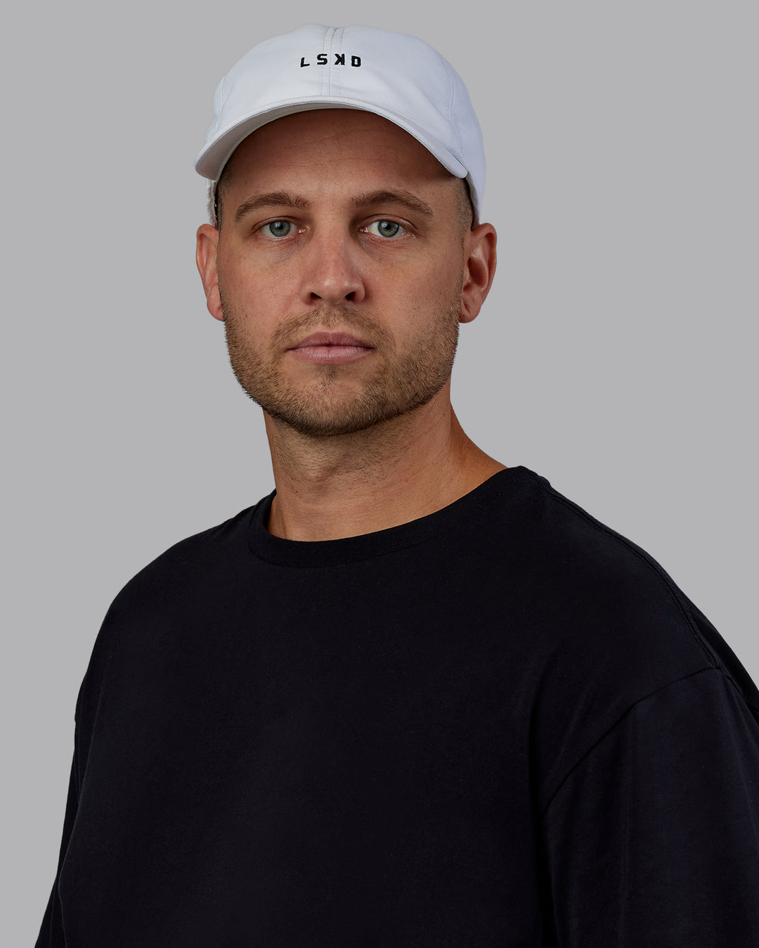 Man wearing Train Cap - White-Black | Model:Macca | Size:OS