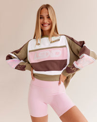 Woman wearing Power Sweater - Cocoa Powder-Marshmallow | Model:Taneisha | Size:XS