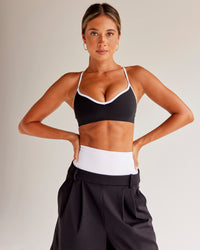 Woman wearing Power Sweetheart Sports Bra - Black | Model:Charli | Size:XS | Thumbnail Index: 3