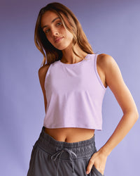 Woman wearing Restore CloudFLX Tank - Orchid Bloom Marl | Model:Beatriz | Size:XS