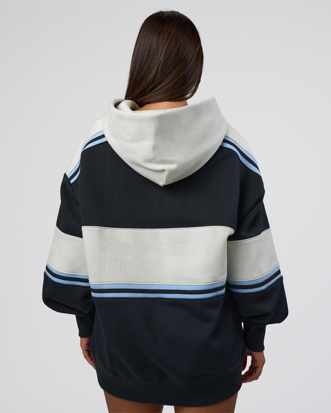 Woman wearing A-Team Oversized Hoodie - Caviar-Open Air | Model:Bianca | Size:XS