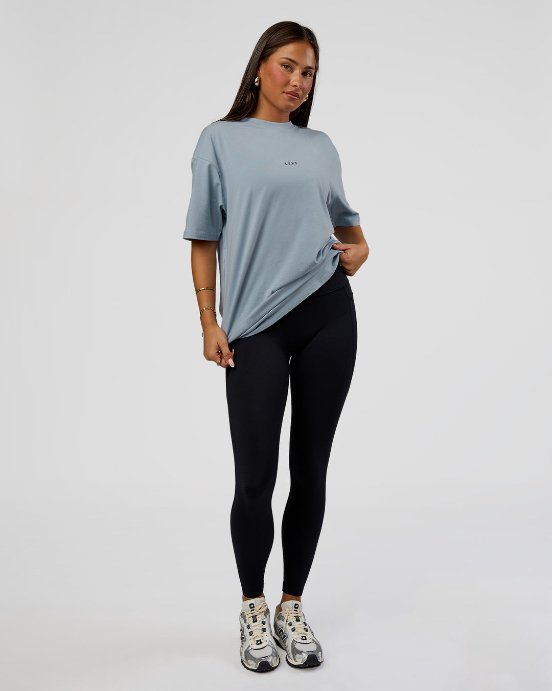 Woman wearing Abstract Haze FLXCotton Tee - Dusty Blue-Black | Model:Bianca | Size:XS