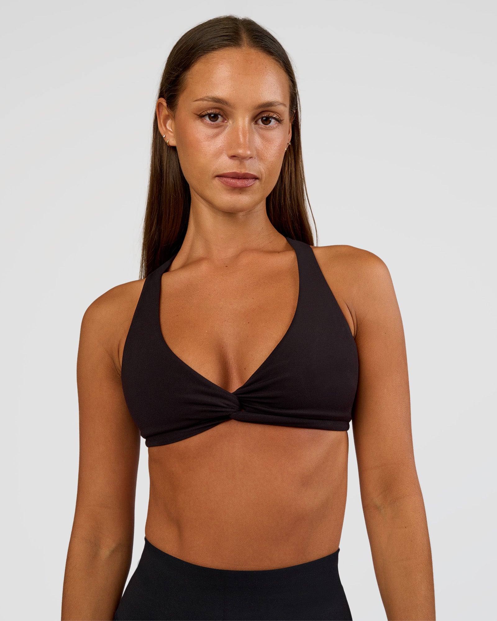 Aspire Twist Sports Bra - Black | LSKD